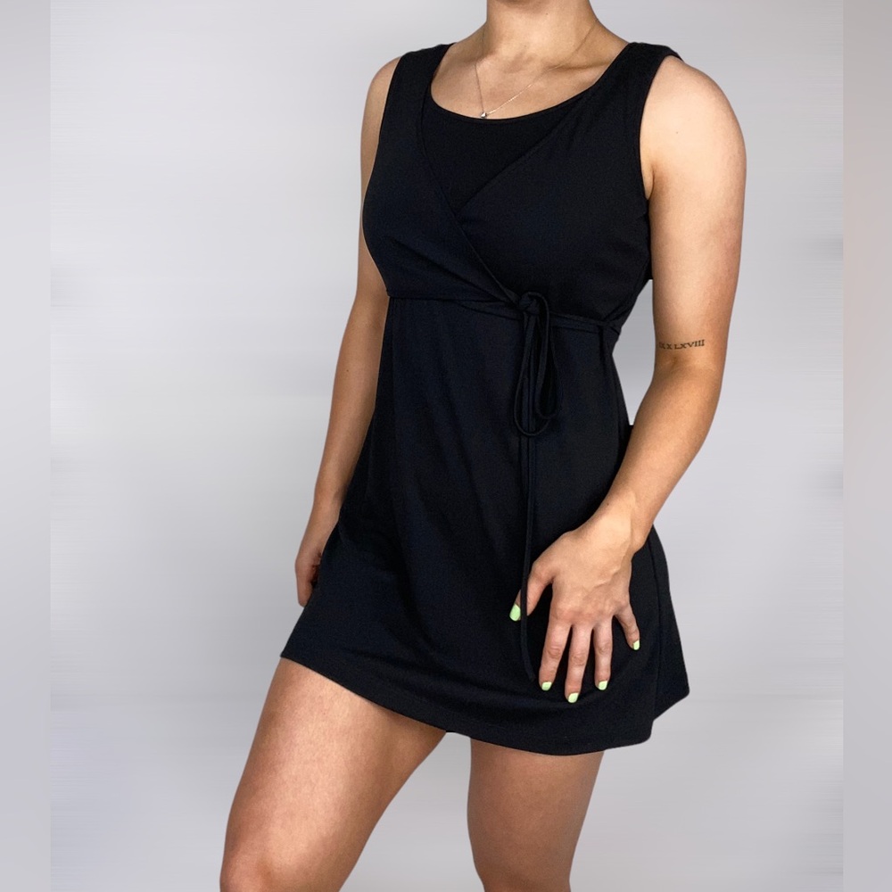 ROBIN PICCONE Cover Up Wrap Tie Sleeveless Mini Dress Black Size Small Minimal